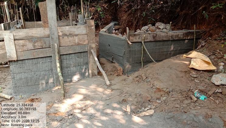 J:\PICTURES of IMPLEMENTATION\Rimrangpara\Spring chamber with Storage Tank at Matia, Rimrangpara, Dalu Block, WGH as on 9th Jan 2020.jpeg